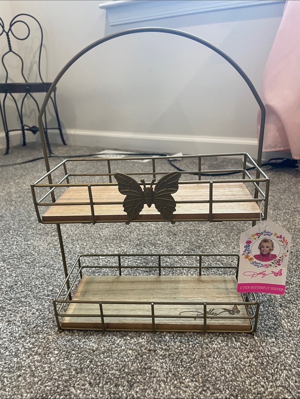 Dolly Parton Butterfly Server
